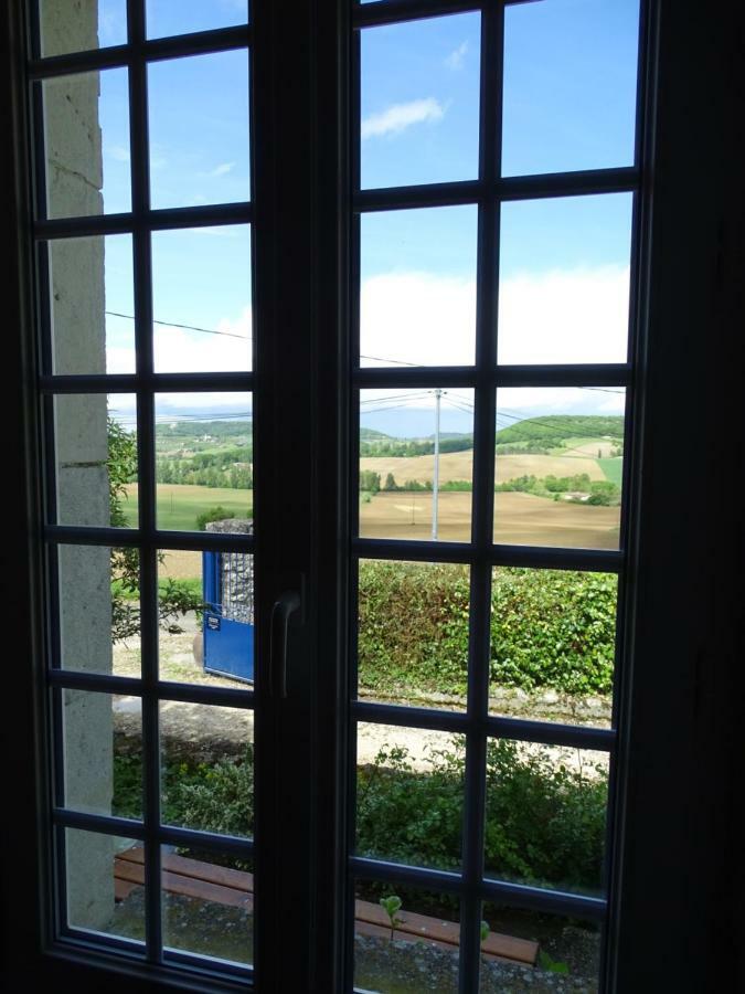 Bergerie Le Vieux Manoir Apartment Valeilles Екстериор снимка