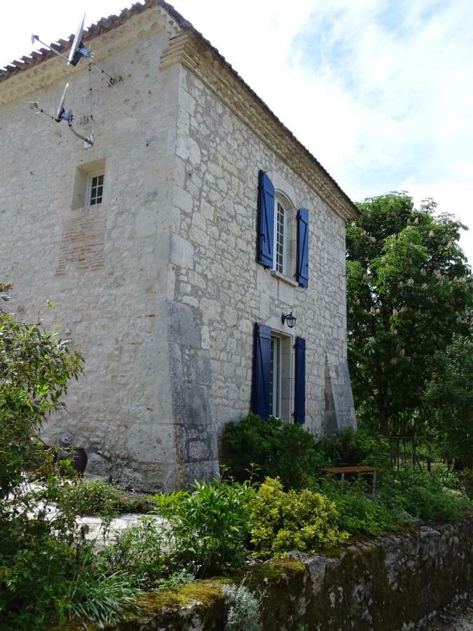 Bergerie Le Vieux Manoir Apartment Valeilles Екстериор снимка
